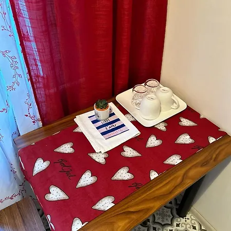 Cozy Retro Near Park Apartmán *