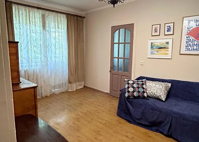 דירה Cozy Retro Near Park אודסה